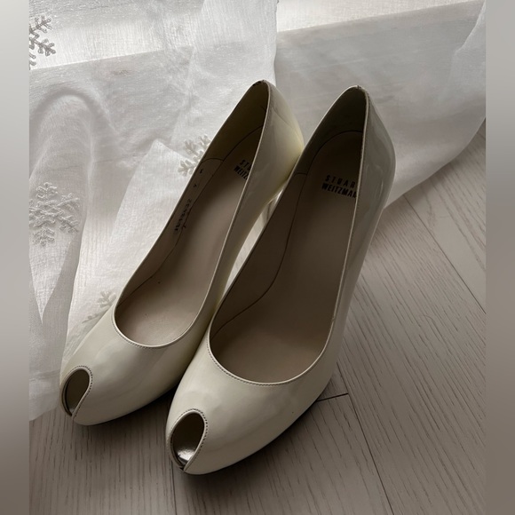 Stuart Weitzman white heels - Picture 2 of 6
